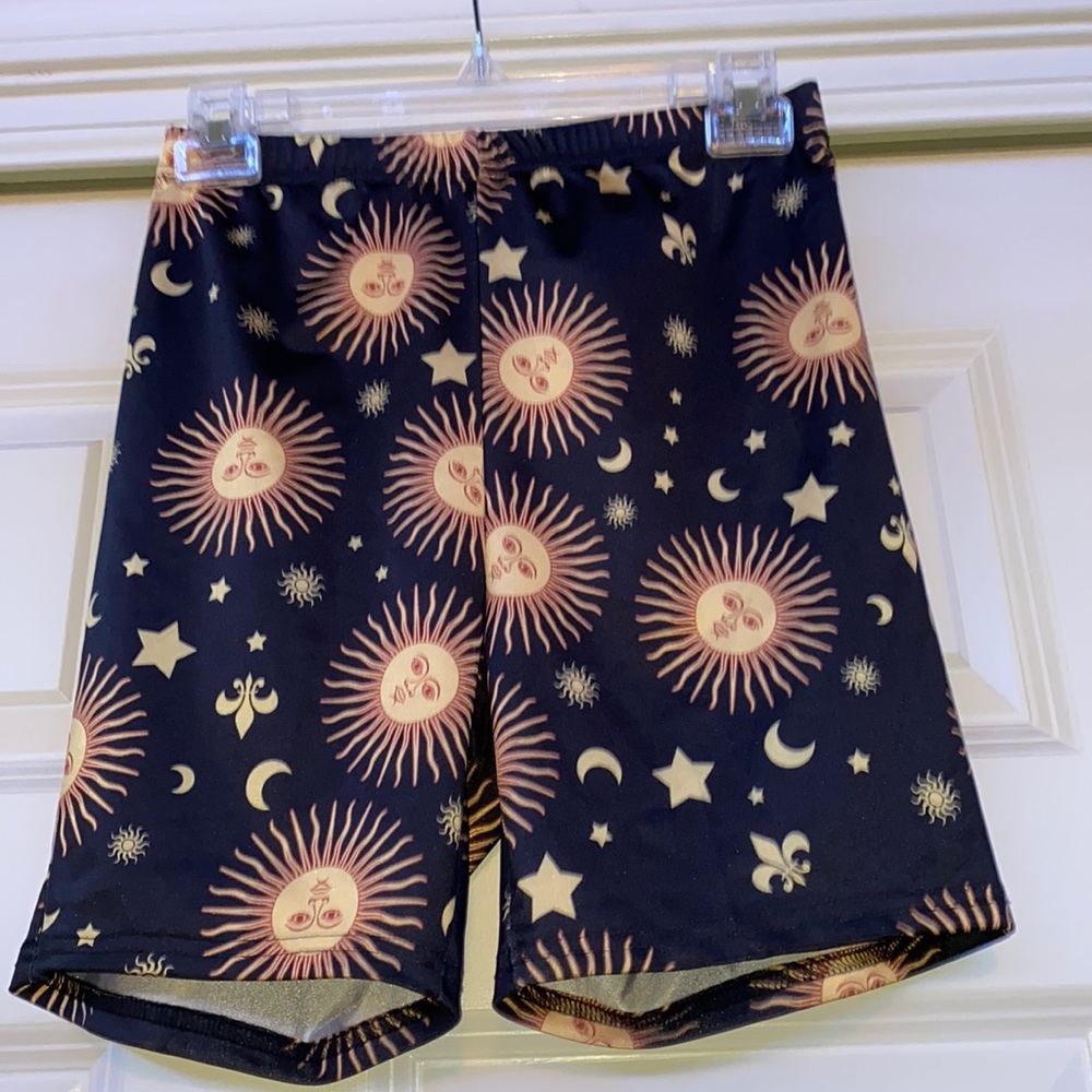 Shein sun print biker shorts medium